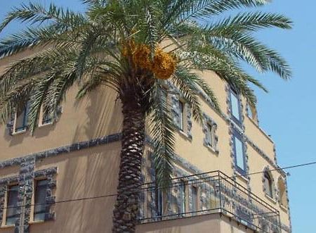 Ahva 17 Hotell Tiberias Exteriör bild