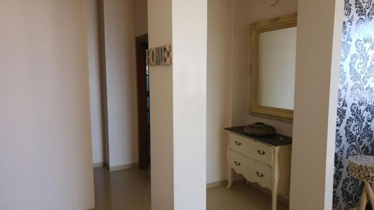 Ahva 17 Hotell Tiberias Exteriör bild
